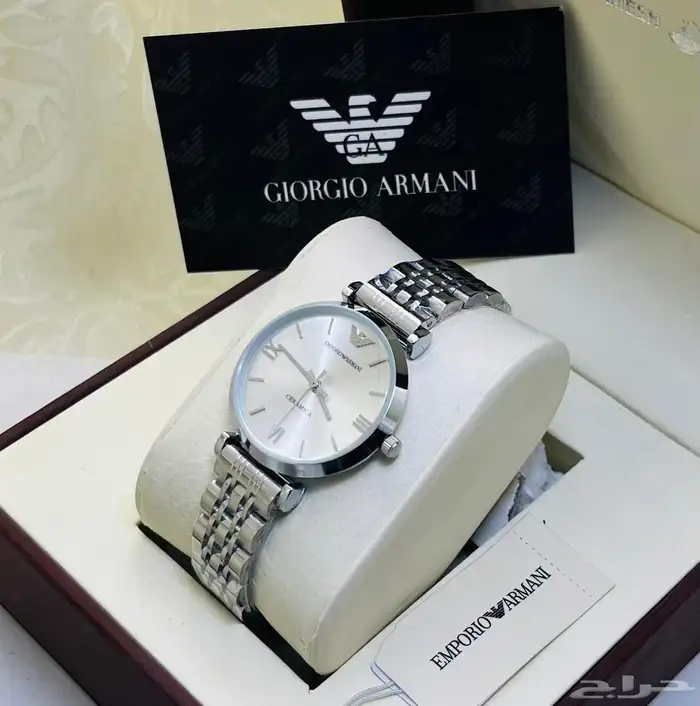 ساعات نسائيه تقليد ماركه شبه الاصل مع الملحقات 77