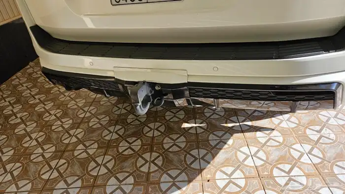 لاندكروزر 2023 10