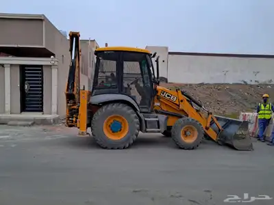 جي سي بي للبيع 2015 1
