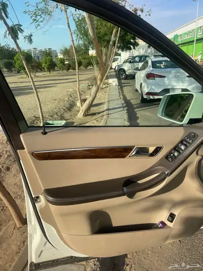 مرسيدس ار 350 امريكي 2011 - Mercedes Benz R 350 7