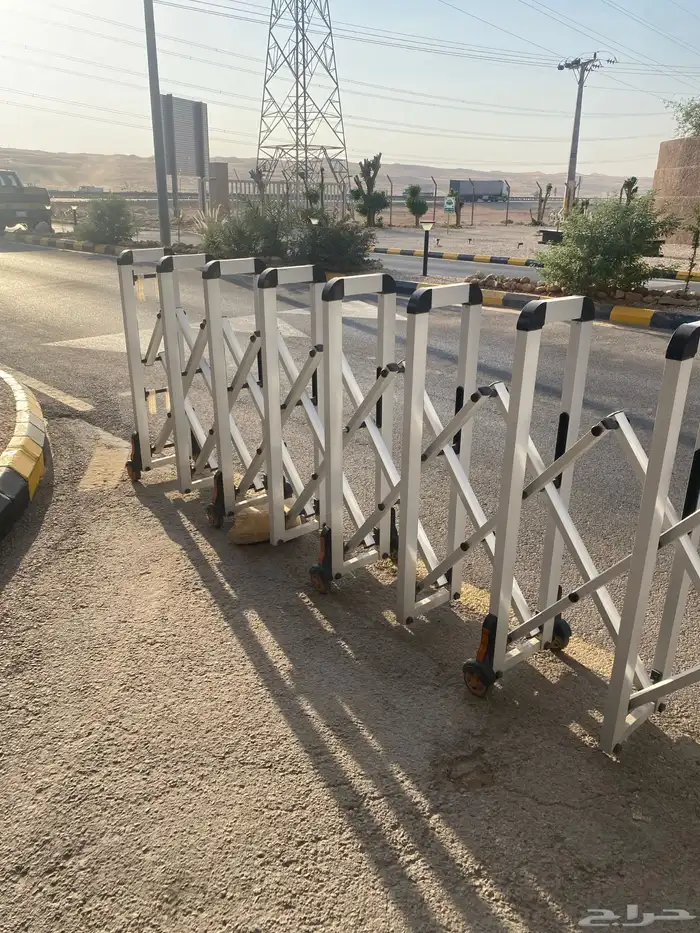 تأجير بيع حواجز تنظيم صبات خرسانية تنظيمية ترفيه اسوار افنت 12