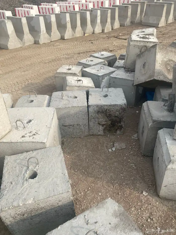 حواجز تنظيم صبات خرسانية تنظيمية حشود ترفيه اسوار افنت 7