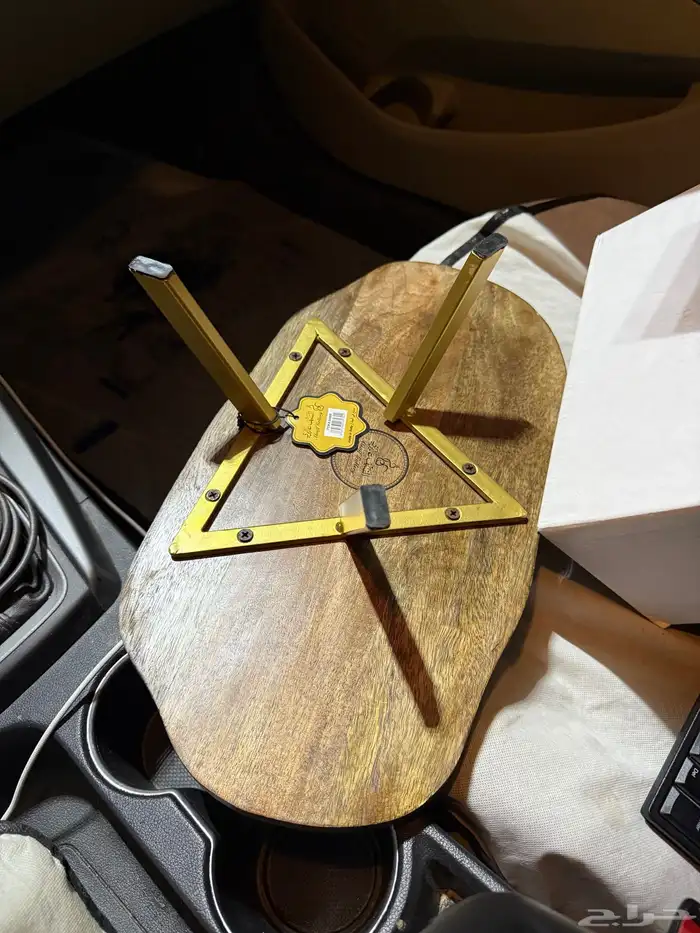 طاولة صغيرة 3