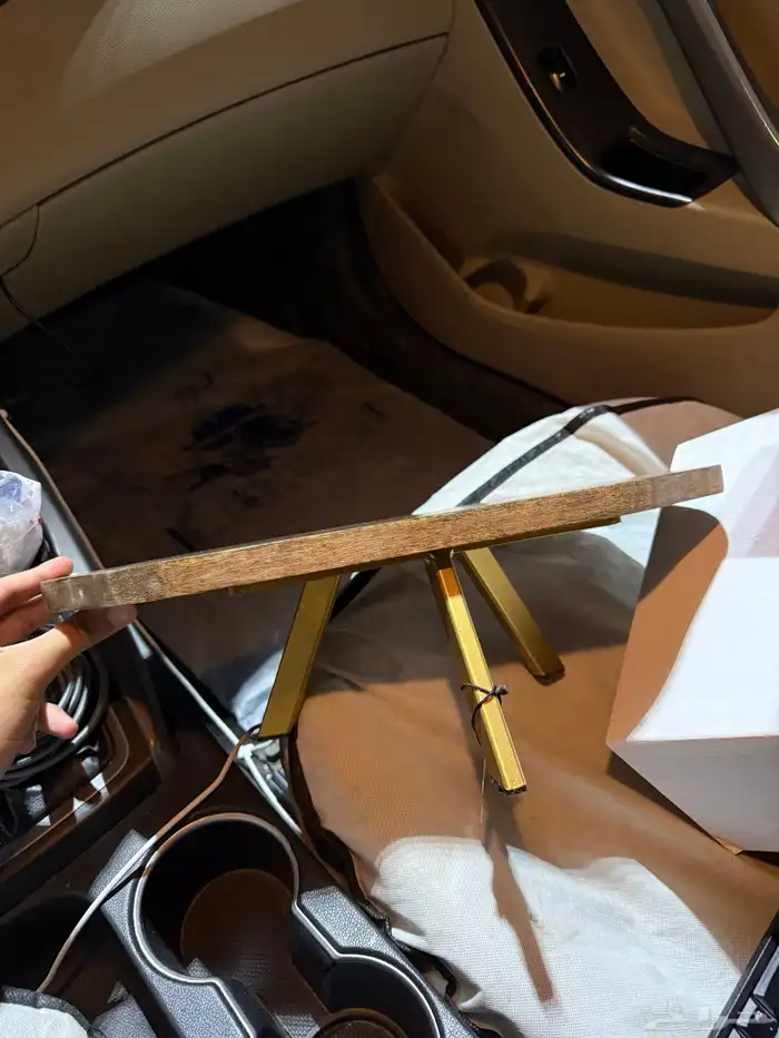 طاولة صغيرة 2