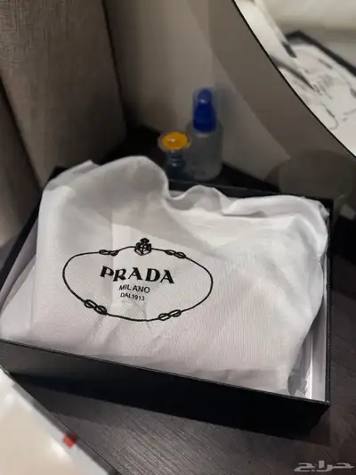 شنطة ماركة برادا جديده 1