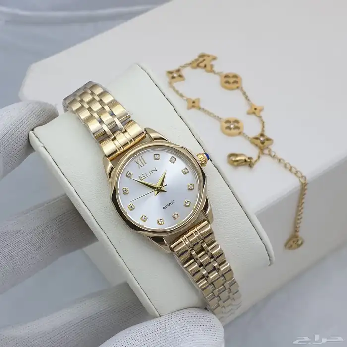 ساعات نسائيه تقليد ماركه شبه الاصل مع الملحقات 49