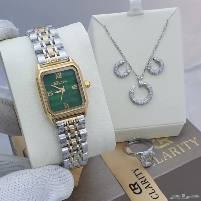 ساعات نسائيه تقليد ماركه شبه الاصل مع الملحقات 40