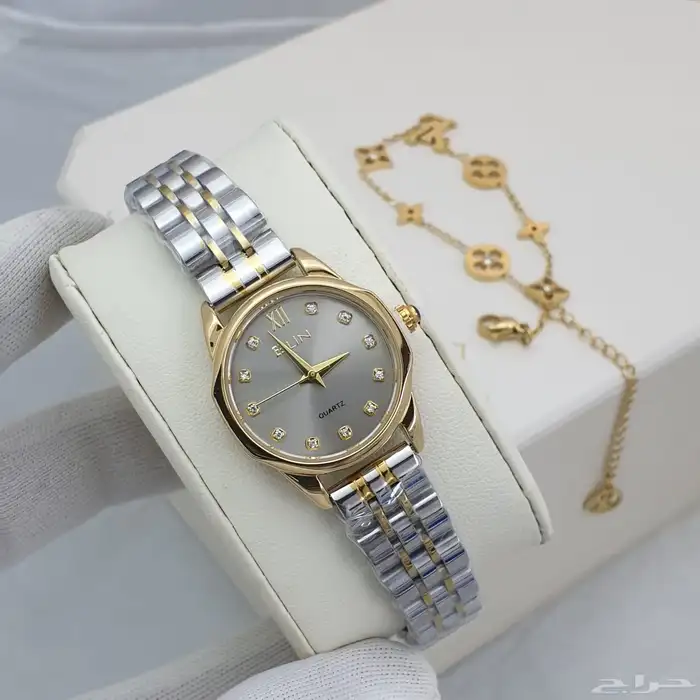 ساعات نسائيه تقليد ماركه شبه الاصل مع الملحقات 51