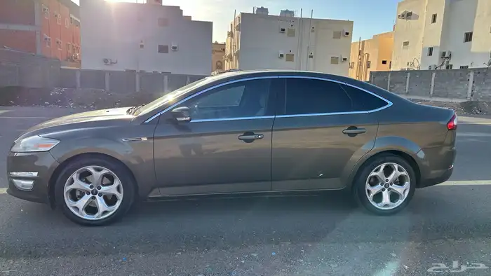 فورد مونديو 2014 فل كامل للبيع 4