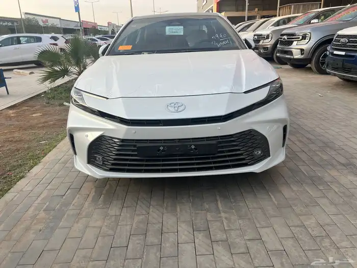 كامري 2025 جميع الالوان والفئات اقساط بنوك 10