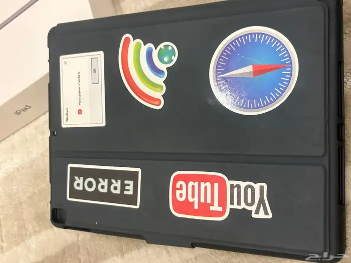 ايباد الجيل السابع بحالة ممتازة وكامل الملحقات 1