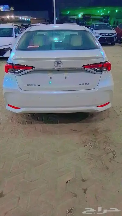 تويوتا كرولا فل كامل XLI 2.0cc موديل 2024 جديد اصفار 12