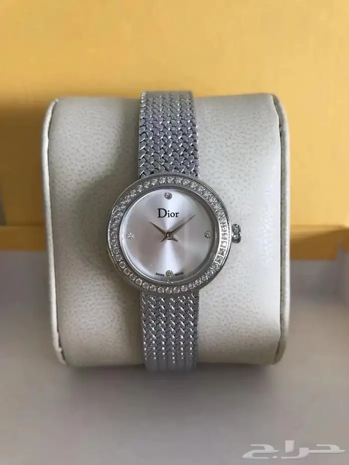 ساعات نسائيه تقليد ماركه شبه الاصل مع الملحقات 8