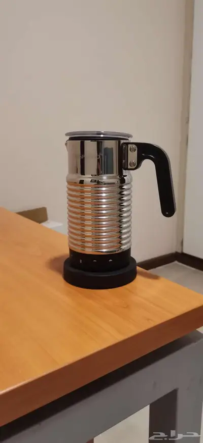 صانعه رغوة الحليب نيسبريسو 1