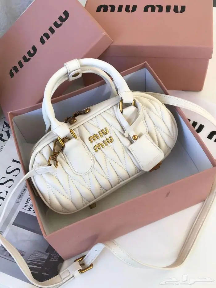 ميو ميو شنط الاكثر شهرة شنطة ماركة MIU MIU شنطات هاي كوالتي 13