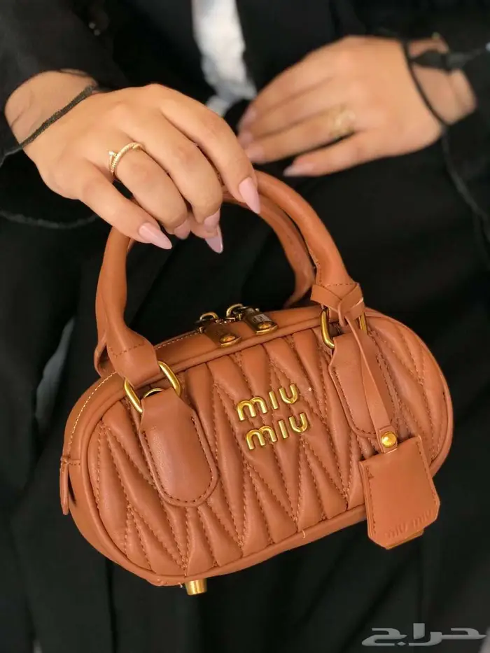 ميو ميو شنط الاكثر شهرة شنطة ماركة MIU MIU شنطات هاي كوالتي 4