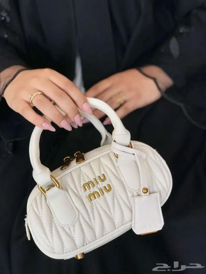 ميو ميو شنط الاكثر شهرة شنطة ماركة MIU MIU شنطات هاي كوالتي 2