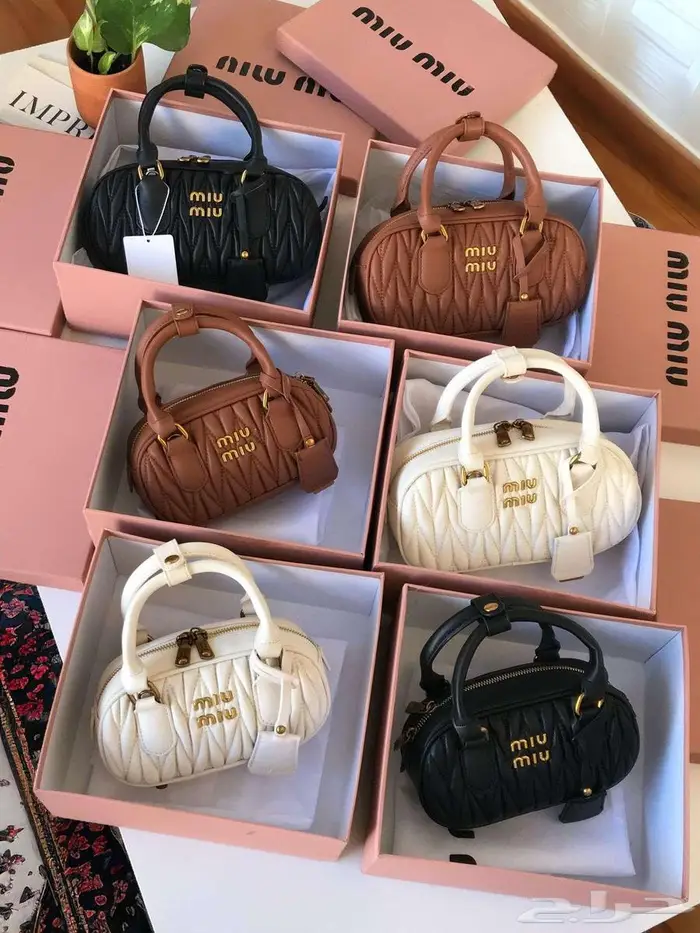 ميو ميو شنط الاكثر شهرة شنطة ماركة MIU MIU شنطات هاي كوالتي 0