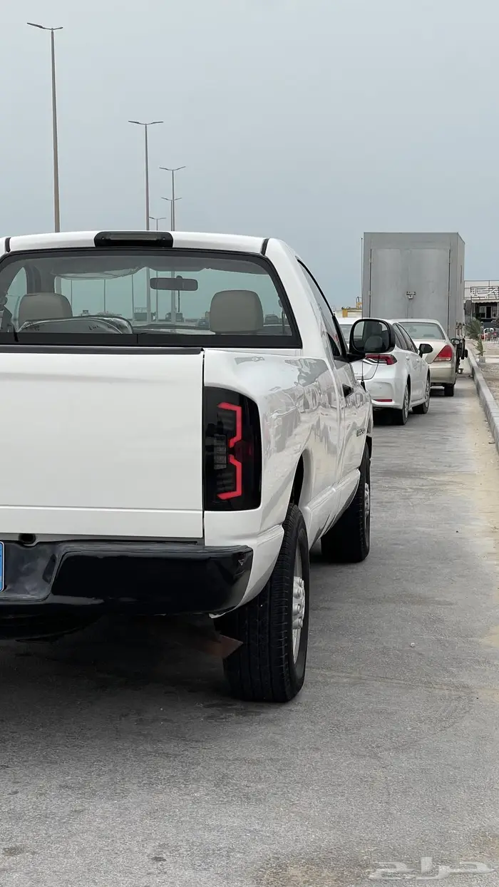 2004 دودج رام 2500 3