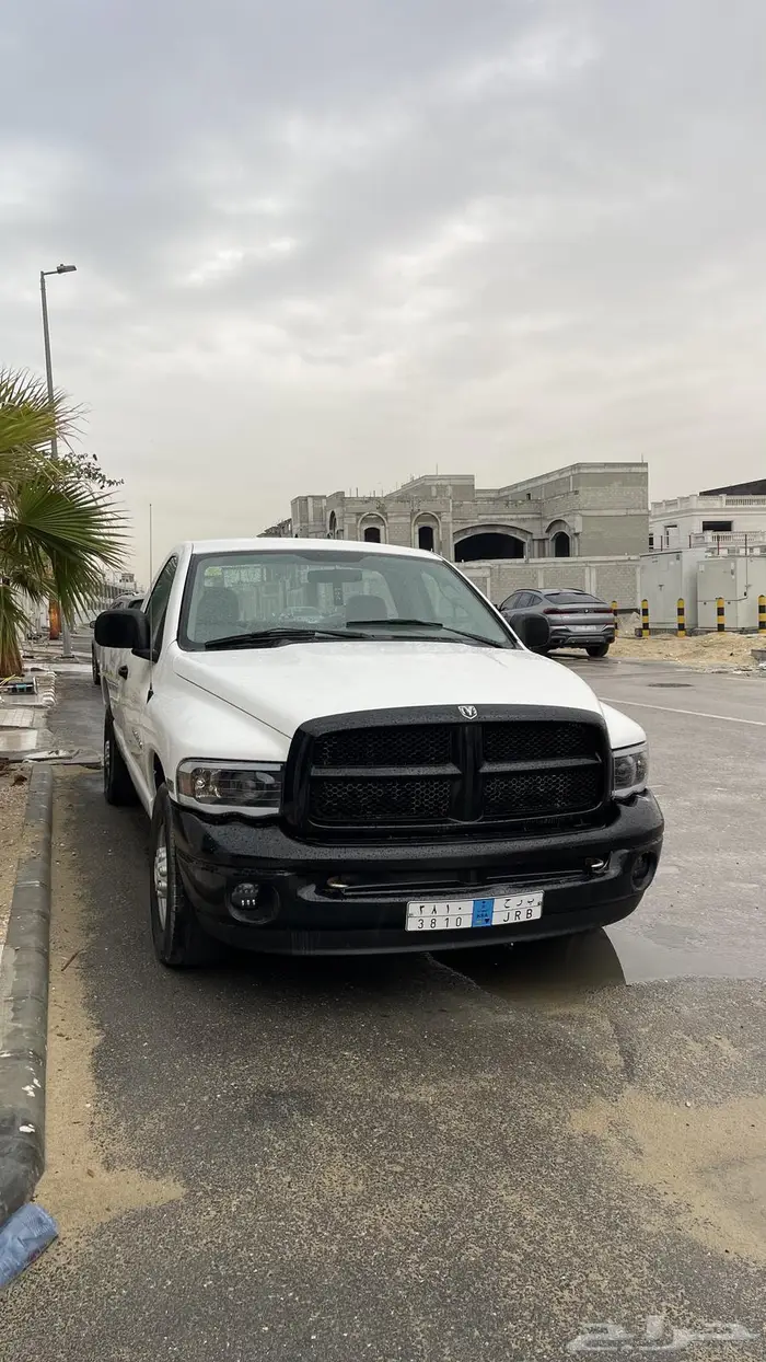 2004 دودج رام 2500 1