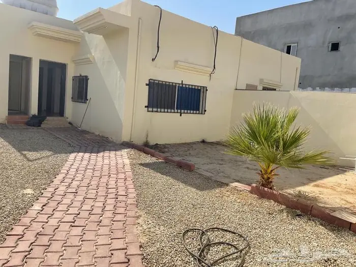 للبيع راجع اعلاني 5