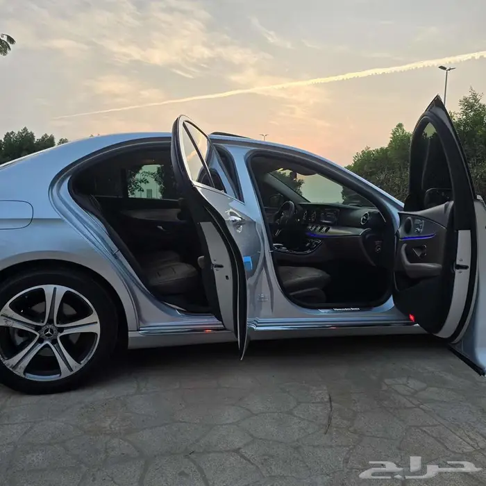 مرسيدس E300 2019 تم البيع 5