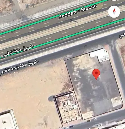 فرصة استثمارية مميزة بموقع مميز 1