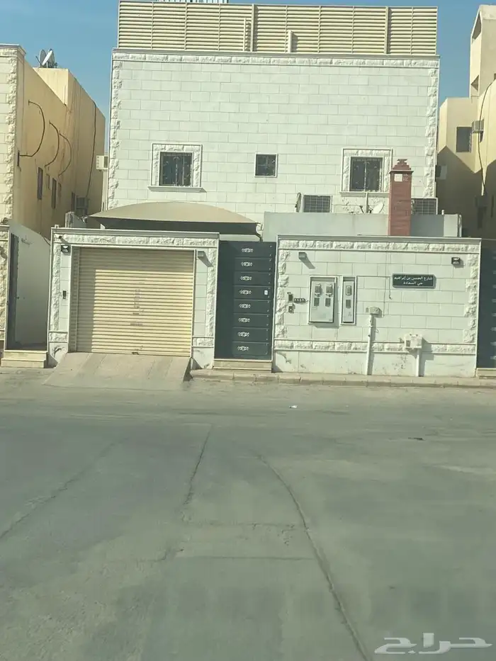 للبيع فله مساحتها 455 م حي السعادة 0