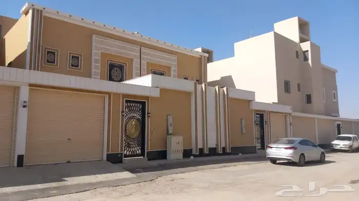 فيلا دبلكس للبيع حي عكاظ 300 مترDuplex villa for sale 0