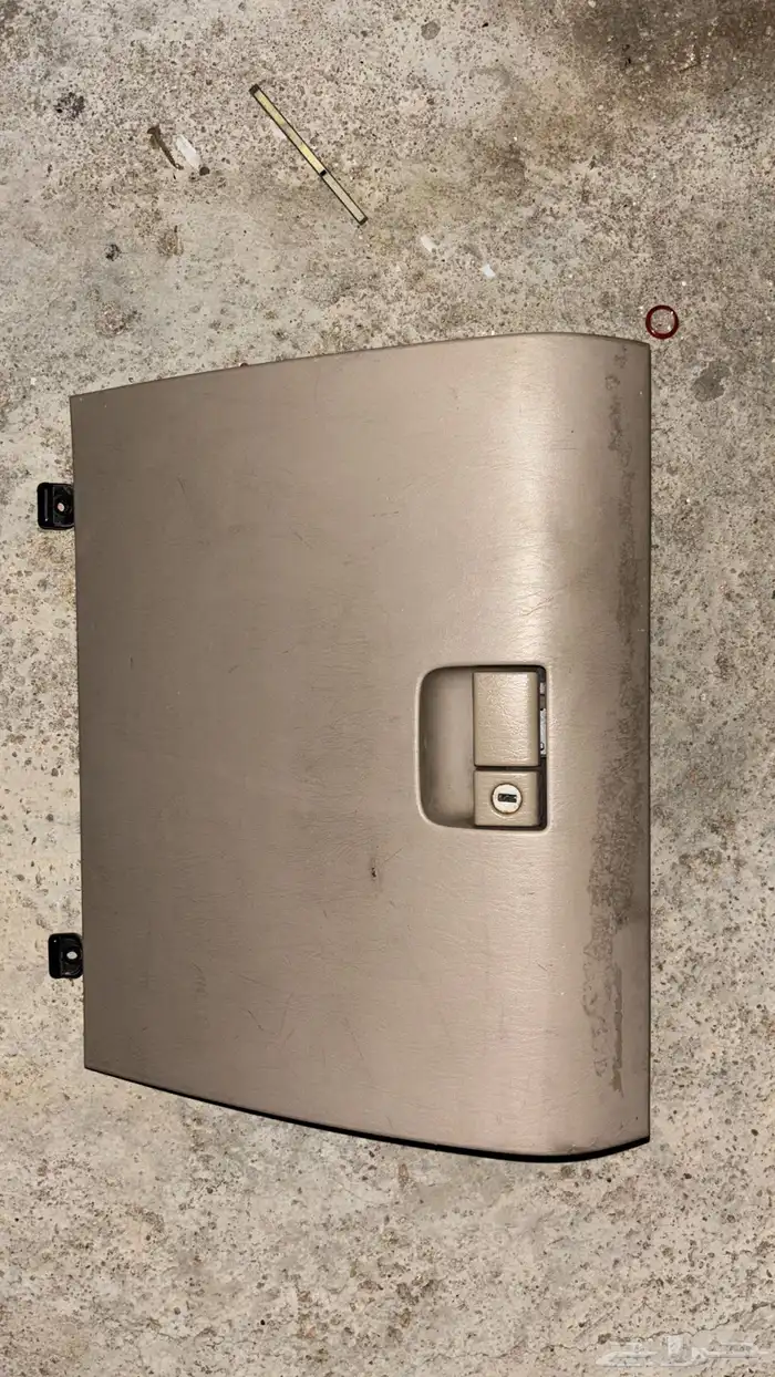 قطع لاندكروزر دركسون مثلث وديكور 4