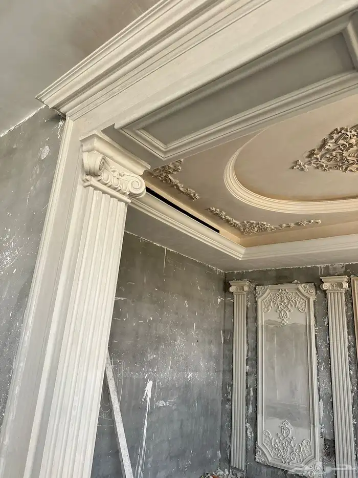 تنفيذ وتصميم جميع الديكورات الملكيه والرومانيه 26