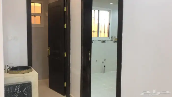 فيلا دبلكس للبيع حي عكاظ 300 مترDuplex villa for sale 9