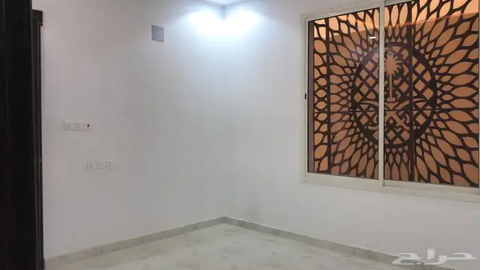 فيلا دبلكس للبيع حي عكاظ 300 مترDuplex villa for sale 4