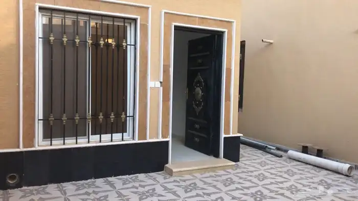فيلا دبلكس للبيع حي عكاظ 300 مترDuplex villa for sale 13