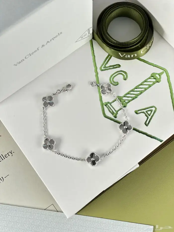 اساور ماركات ماستر معا ملحقاتها 43