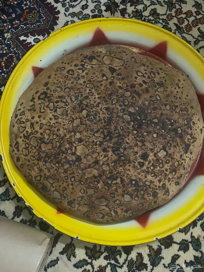 يوجد عندنا خبزه مقناه وخبزه عادي 2