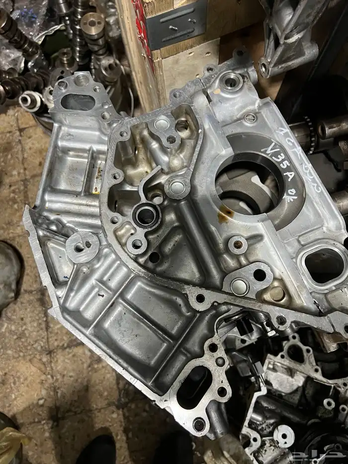 قطع توضيب ماكينه لاندكروزر 2022 ولكزس وفوق 3