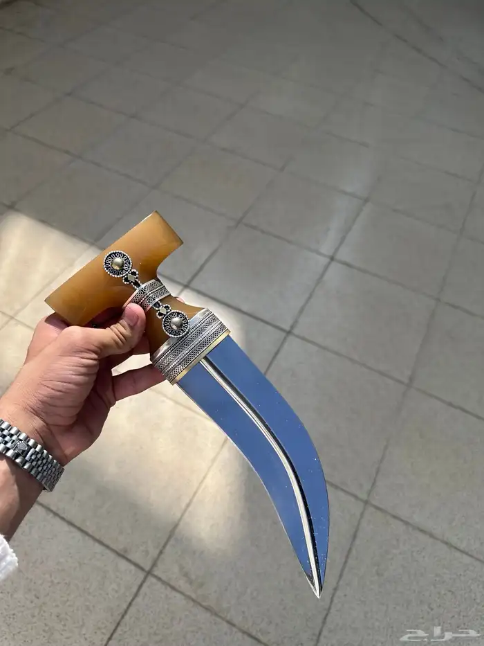 خنجر حك زراف تم البيع 2