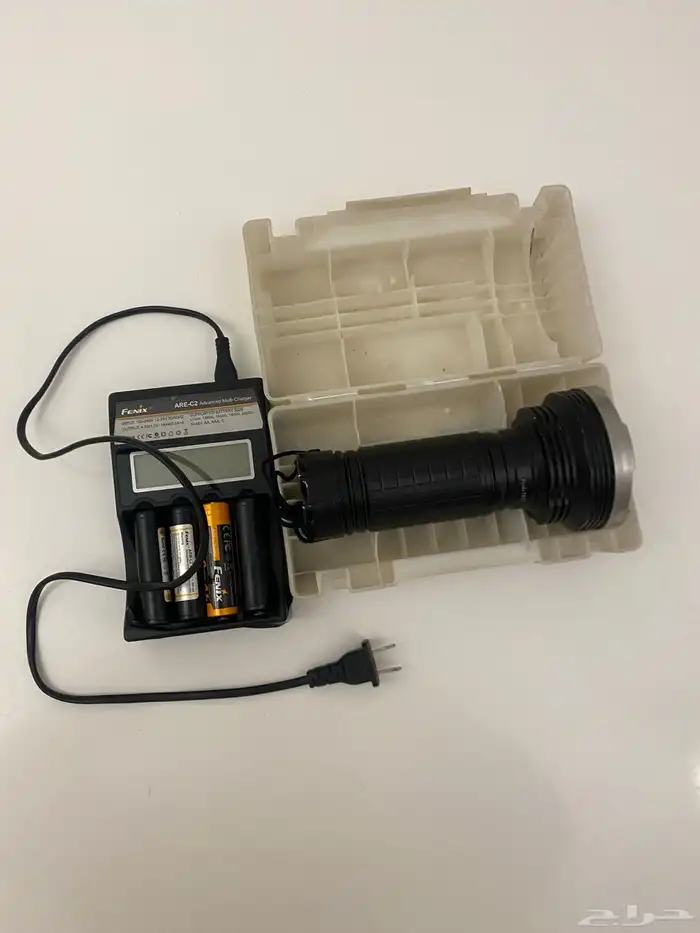 كشاف فينكس Fenix TK-75 1