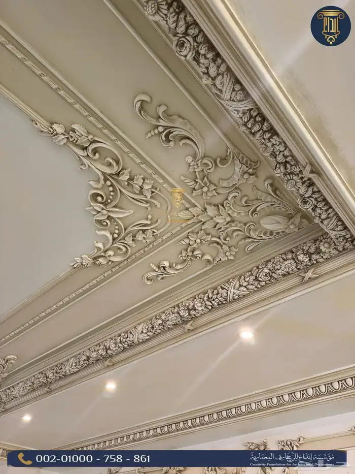 تنفيذ وتصميم جميع الديكورات الملكيه والرومانيه 39
