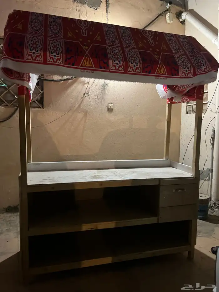 بسطه للبيع مع اغراضها 1