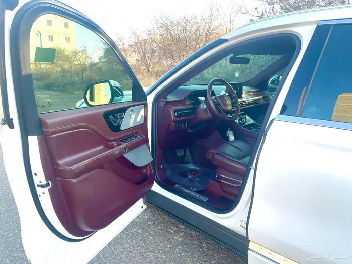 لينكولن أفياتور برزدنشيال (الفئة الرئاسية) Lincoln Aviator 4