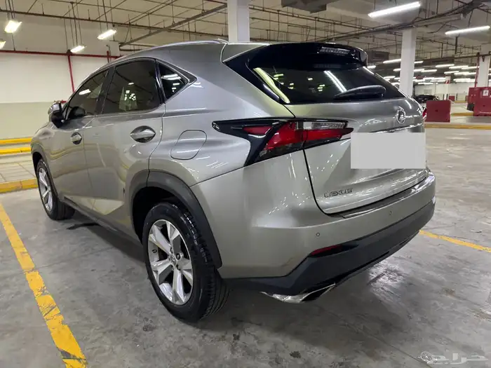 لكزس ان اكس Lexus NX 7