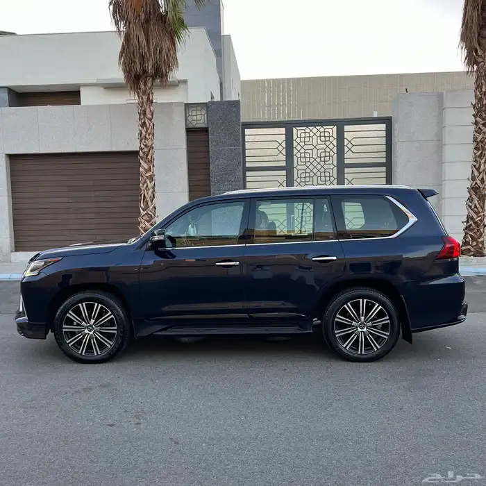 تم البيع الله يبارك للبائع و المشتري . 10