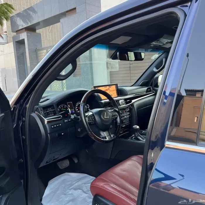 تم البيع الله يبارك للبائع و المشتري . 12