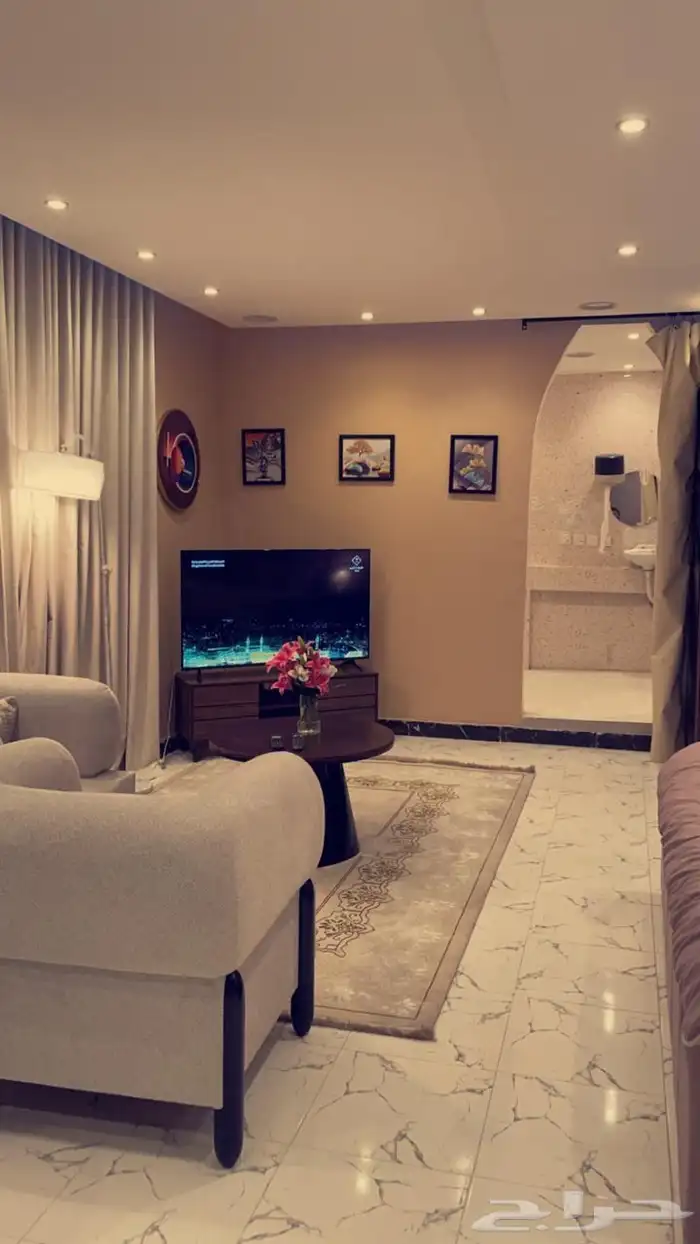استراحة بحي المشاعلة المزاحمية(للبيع التاجير اليومي والشهري) 8