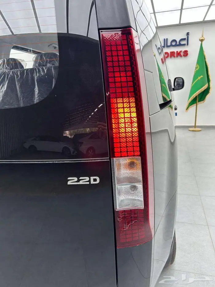 هيونداي ستاريا ديزل9 مقاعد 2025 31