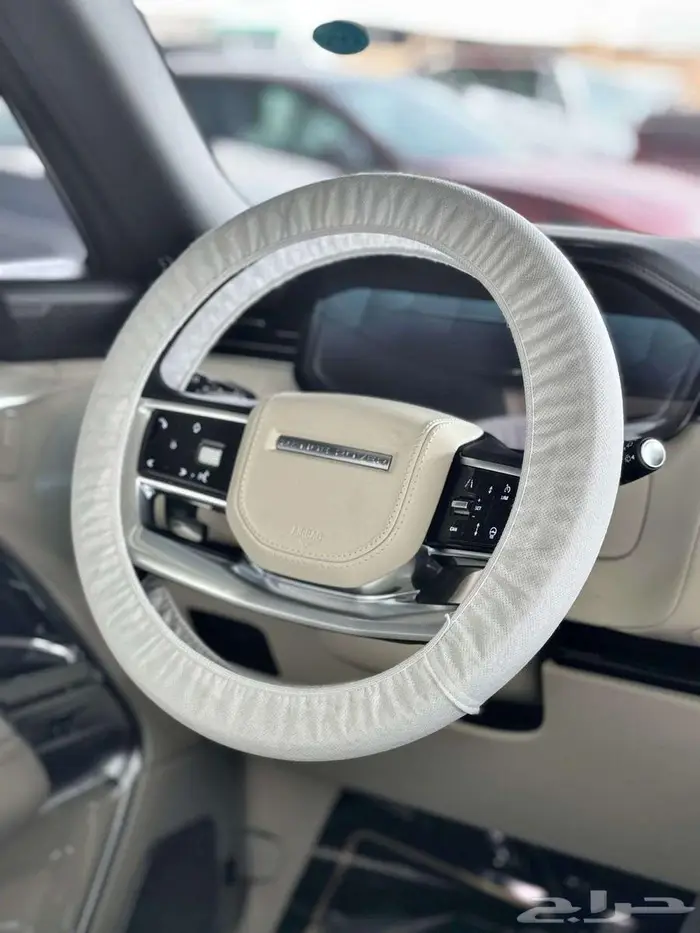 رنج روفر أوتوبيوجرافي V8 موديل 2025 7