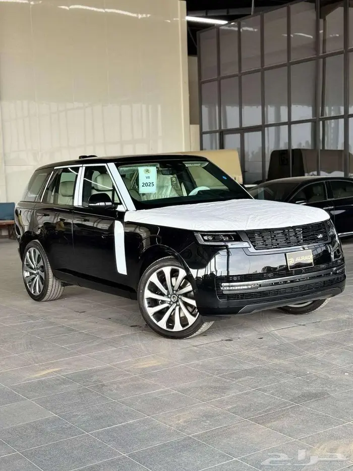 رنج روفر أوتوبيوجرافي V8 موديل 2025 1