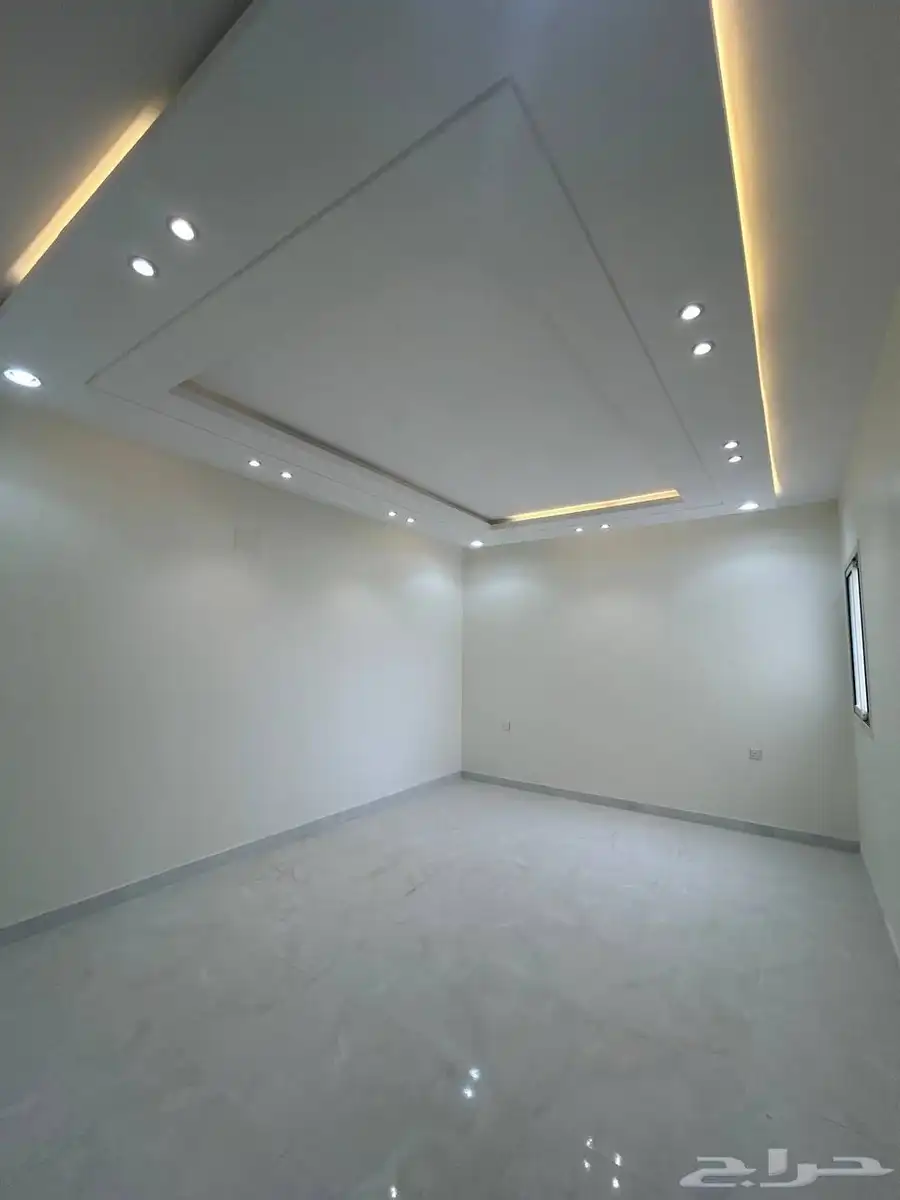 ارواف VIP للبيع على شارعين 12